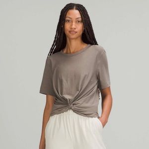 NWT Lululemon Crescent Tshirt
